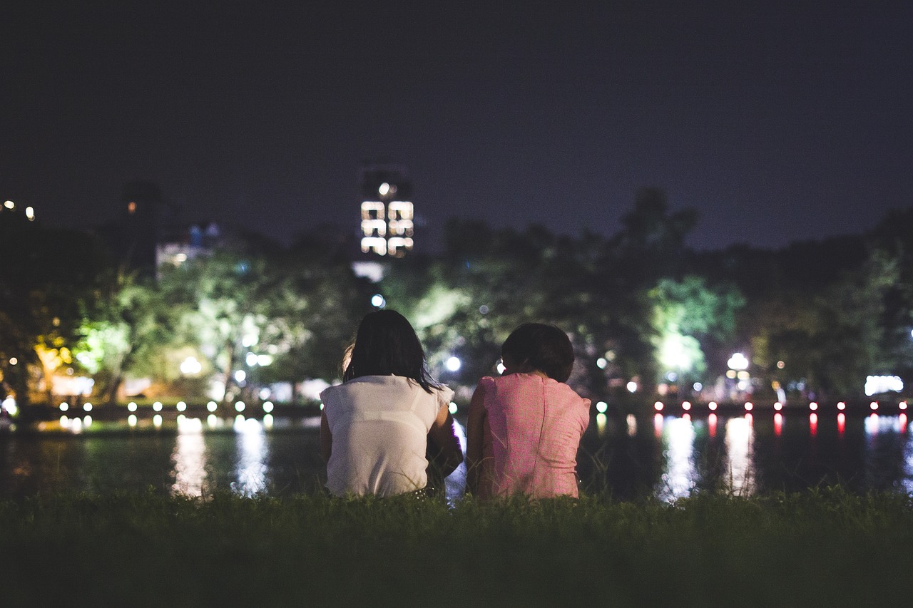 女子打卡烂尾楼不慎摔落，警醒与反思-第1张图片-财来区块链学库